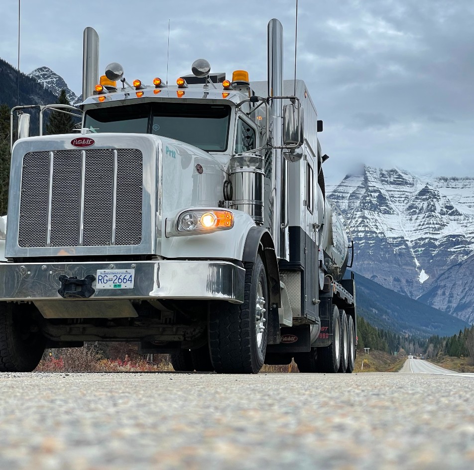 Hydrovac truck